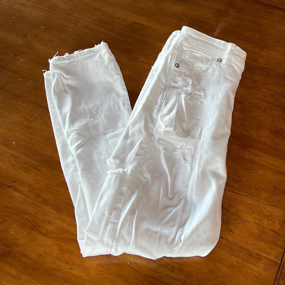 AE Mom Jean